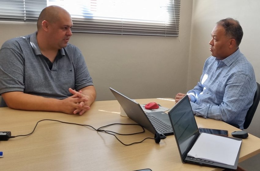  Chicão acompanha de perto ações do Hospital