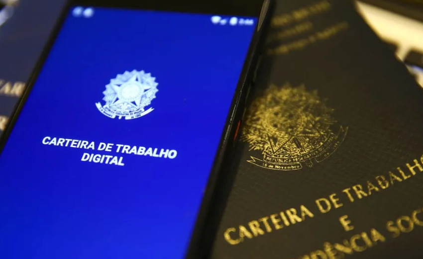  Indústria puxa geração de novas vagas de trabalho em SC