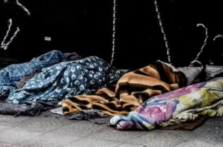  Lei que prevê internação involuntária de pessoas em situação de rua é sancionada na capital do estado
