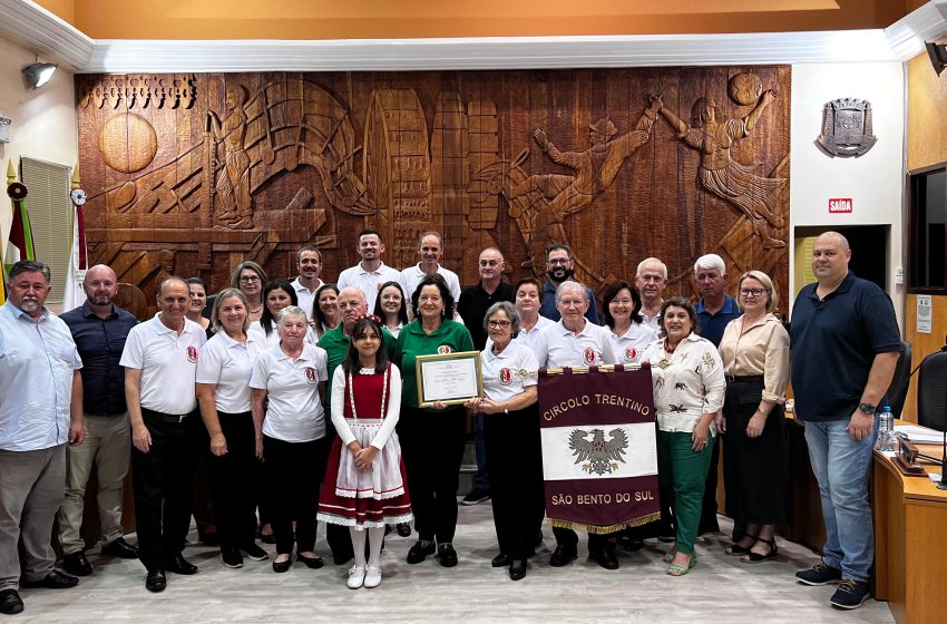  Coral Ritorno Alle Origine é homenageado na Câmara de Vereadores