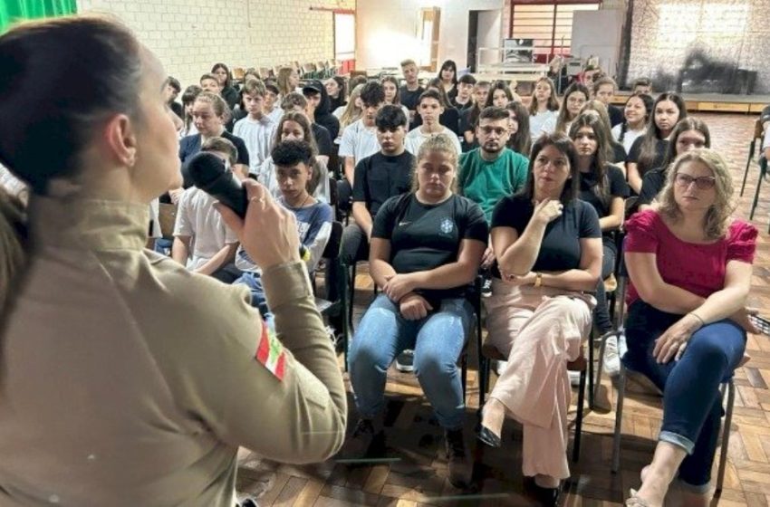  Operação contra a violência doméstica em SC faz 4,8 mil atendimentos em 40 dias