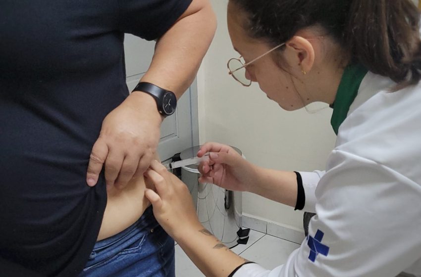  Vacinação contra a Gripe para grupos prioritários