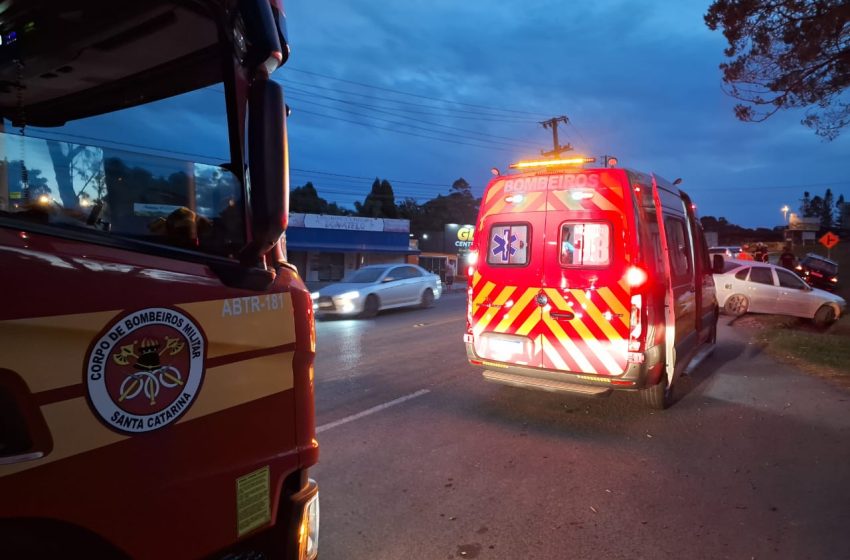  Acidente na Genésio Tureck deixa duas vítimas