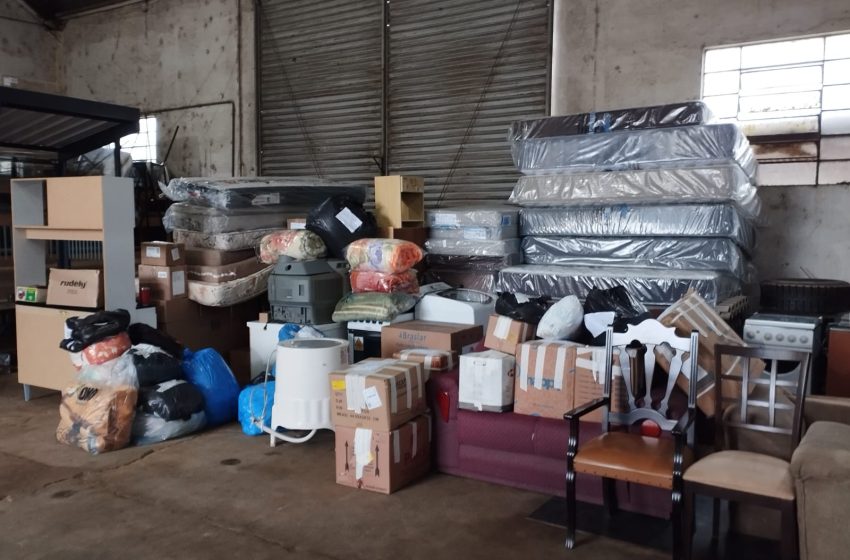  Caminhão com doações parte para Forquetinha