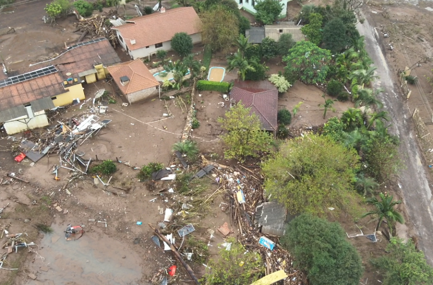  Equipes do CBMSC continuam atuando no RS