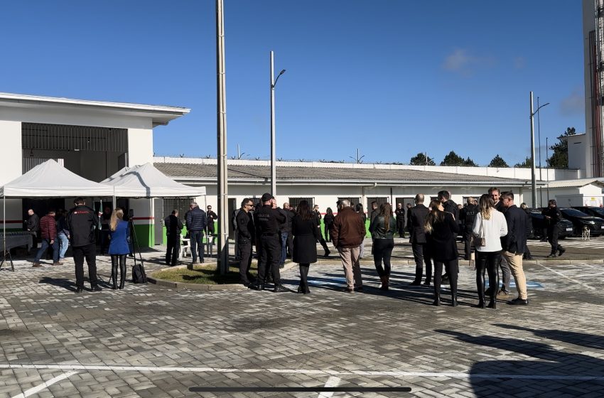  Governo do Estado inaugura Penitenciária Industrial