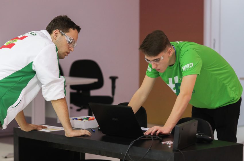  SENAI/SC abre seletiva de alunos para competição de educação profissional