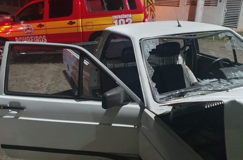  Dois jovens encaminhados ao Hospital após acidente