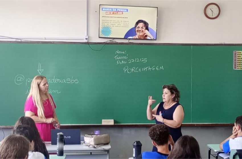 Procuradoria da Mulher promove palestras nas escolas