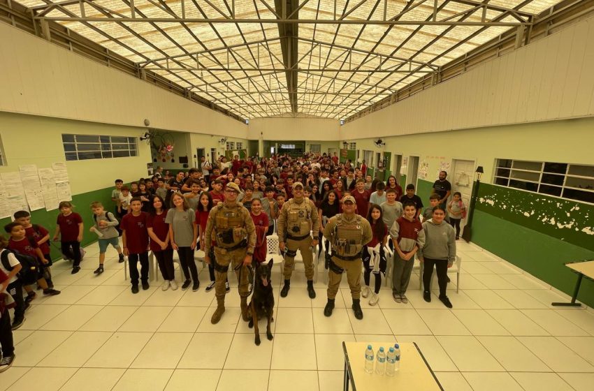  Palestras educativas com apoio da Polícia Militar nas escolas municipais