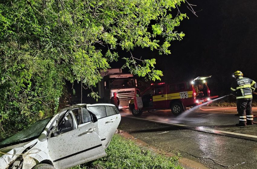  Mulher é encaminhada ao hospital com diversos ferimentos