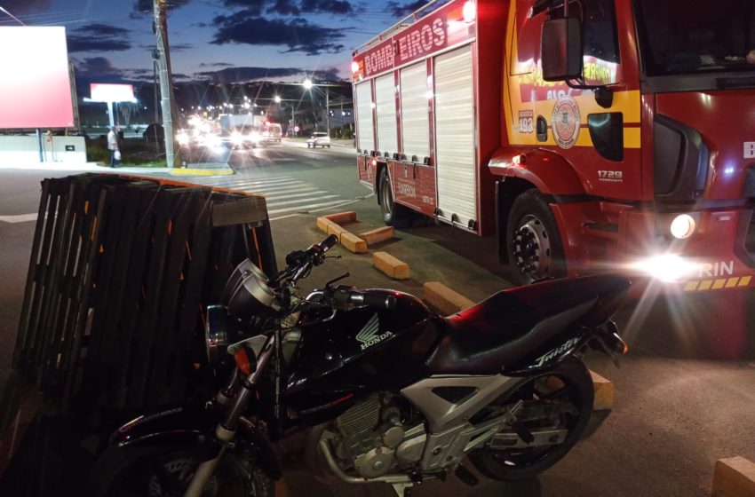 Acidente em frente ao Compre Mais em Rio Negrinho