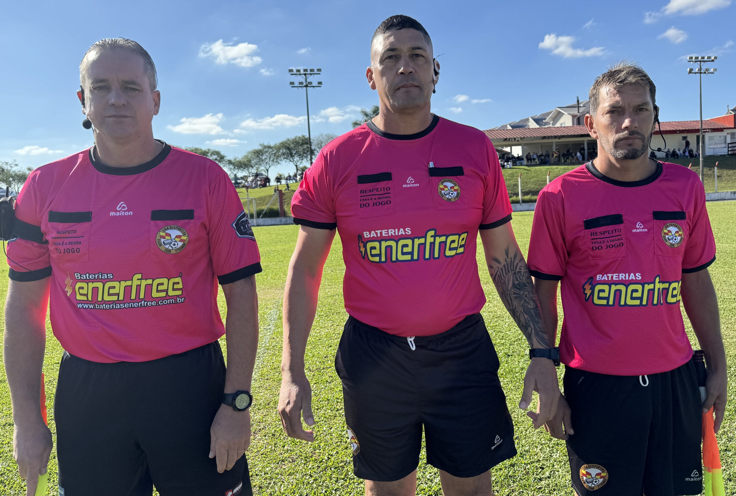 ESPORTES: Natação…Moleque…Punições…Vergonheira