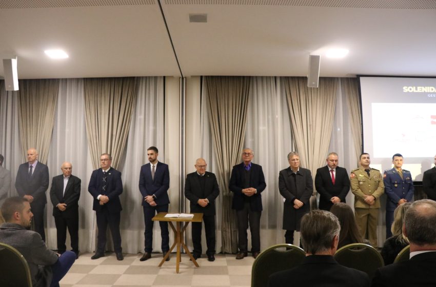 Câmara acompanha solenidade de posse da Acisbs