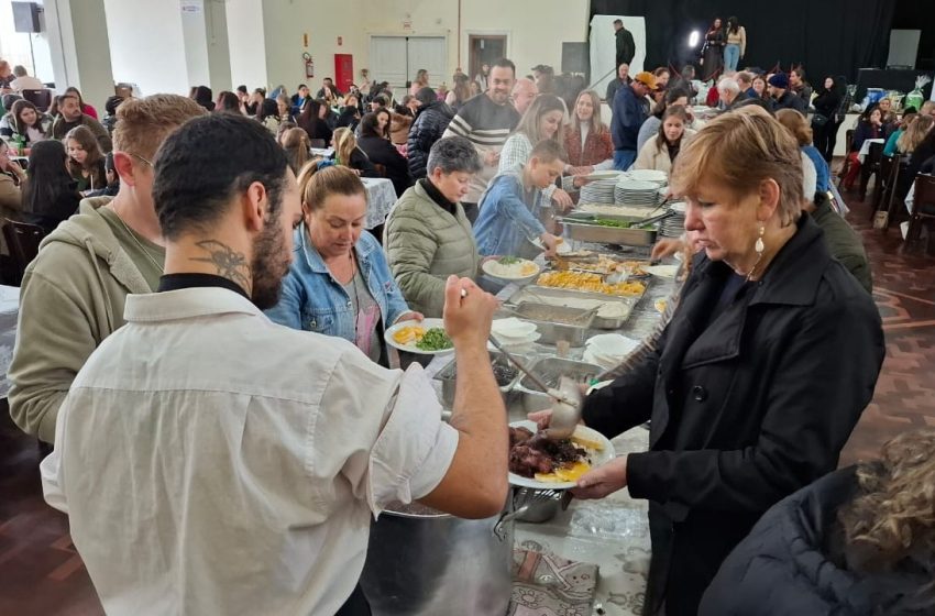  Sindicato comemora sucesso de sua feijoada