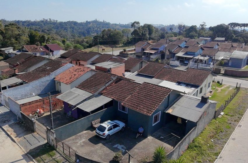  Visita técnica da EMHAB visa regularização fundiária