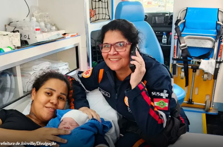  SIRENE LIGADA: Parto de emergência…atropelamento…carro x moto