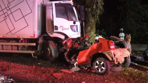  TRAGÉDIA:  Acidente com 3 mortos na BR-470