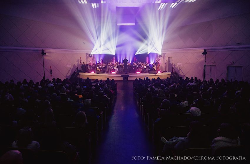  Sessão extra de “Uma Noite no Cinema”  contou com casa cheia