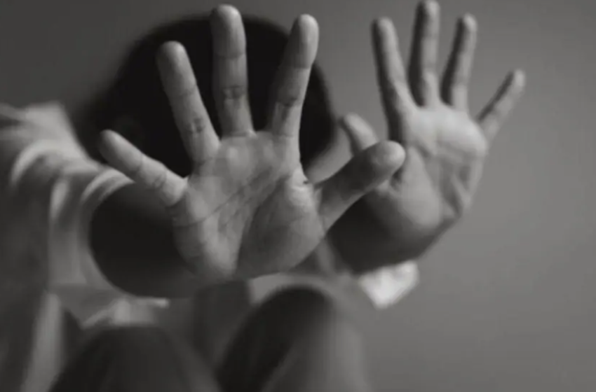  Filho mata pai ao defender mãe de ataque