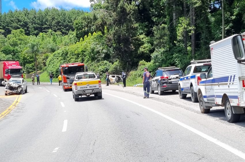  DOIS MORTOS: Gravíssimo acidente nas 27 curvas