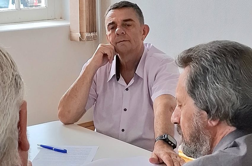  POLÍTICA: Terço…reposição…PP…Novo…MDB