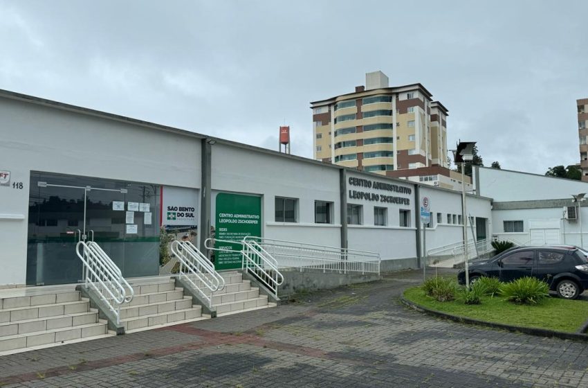  Rede municipal inicia ano letivo com retorno de mais de 10 mil alunos