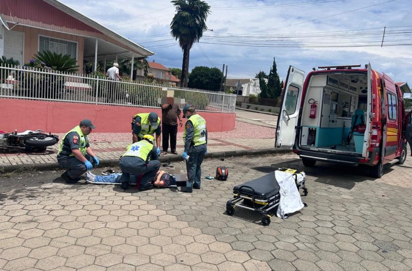  Motociclista é encaminhado ao hospital com suspeita de fratuta