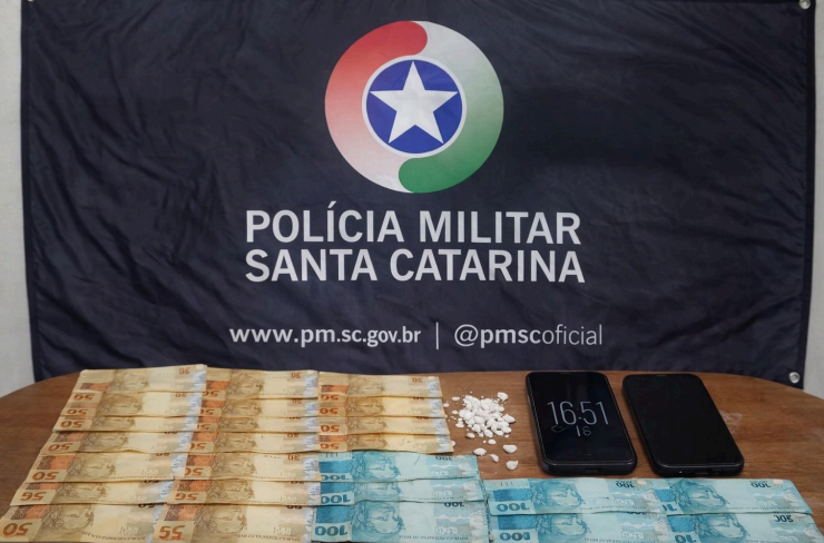  Jovem de 23 anos é preso em Itaiópolis