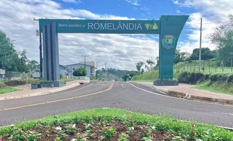  Concurso em pequena cidade de SC oferece salário de R$ 30,3 mil