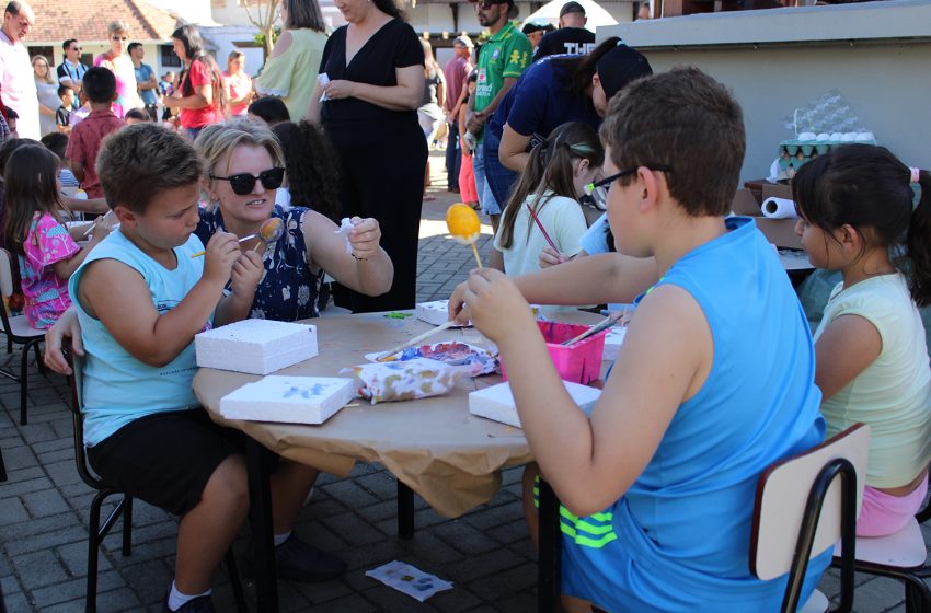  “Alegria de Graça a Festa na Praça” edição especial de Páscoa