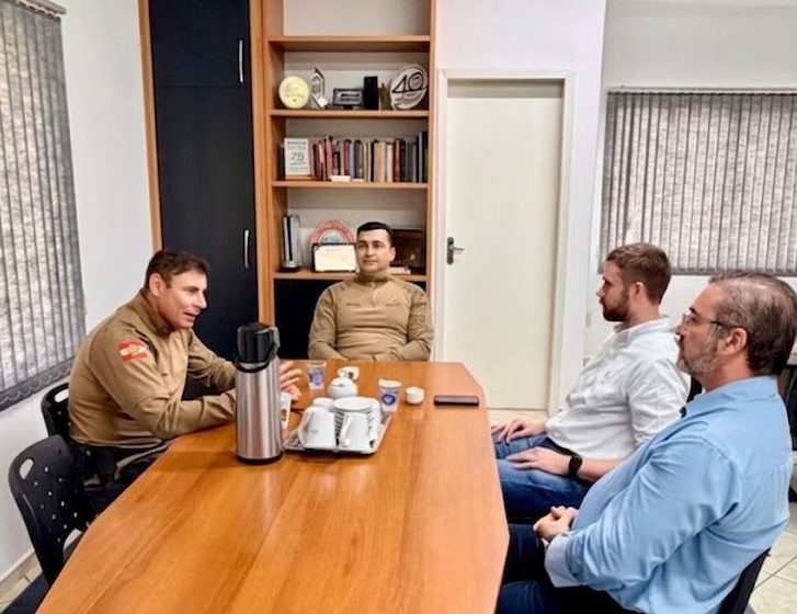  Tenente Veloso recebe visita do Presidente da ACISBS