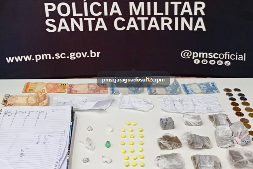  Adolescente é apreendido com drogas próximo a escola