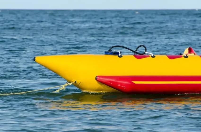  Tripulante desaparece no mar durante passeio de banana boat em Itapoá