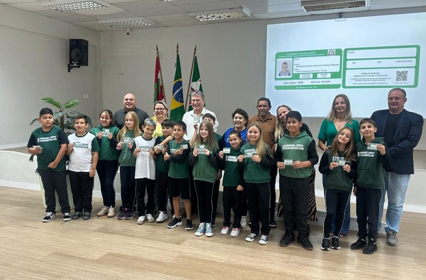  Aplicativo “Pais e Alunos” amplia acesso digital às informações escolares