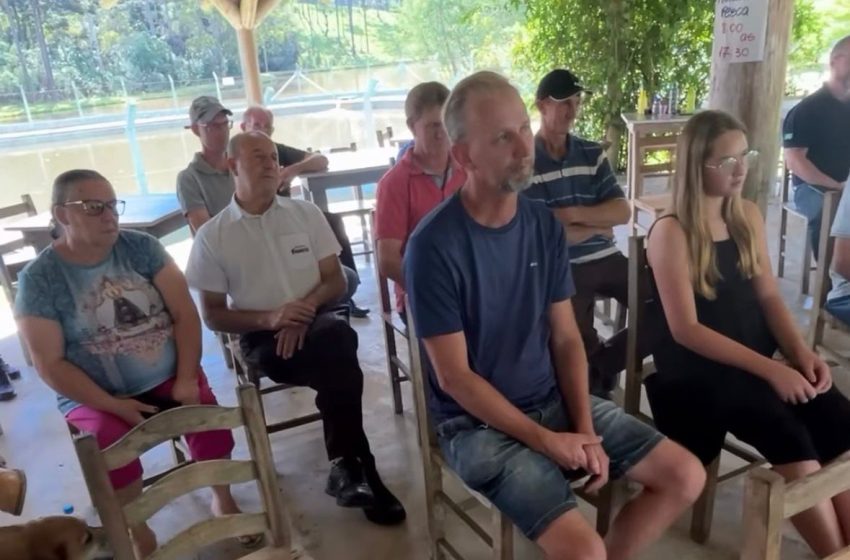  Produtores rurais são reconhecidos pelo SAMAE