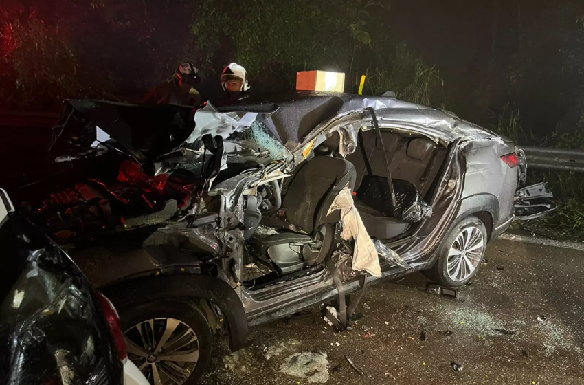  Mulher morre e duas pessoas ficam feridas em grave acidente na BR-280