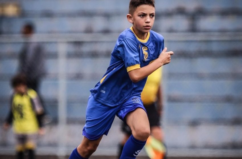  Família e amigos se mobilizam para apoiar o sonho de jovem atleta