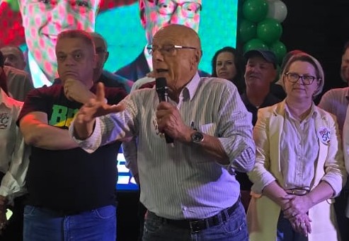  Aliança formaliza candidaturas e sacode cenário político