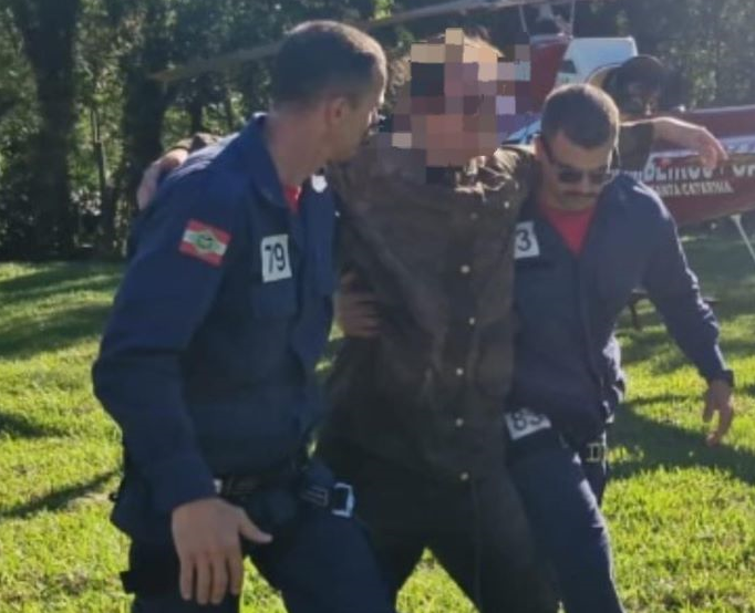  SIRENE LIGADA: Atropelamento e morte… motorista escapa ileso…resgate…capotamento
