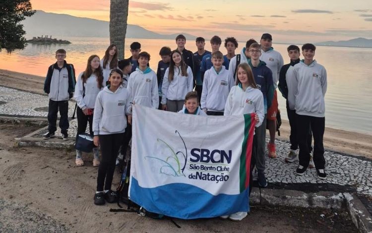  Natação de São Bento conquista 40 medalhas e quatro recordes no Catarinense de Inverno