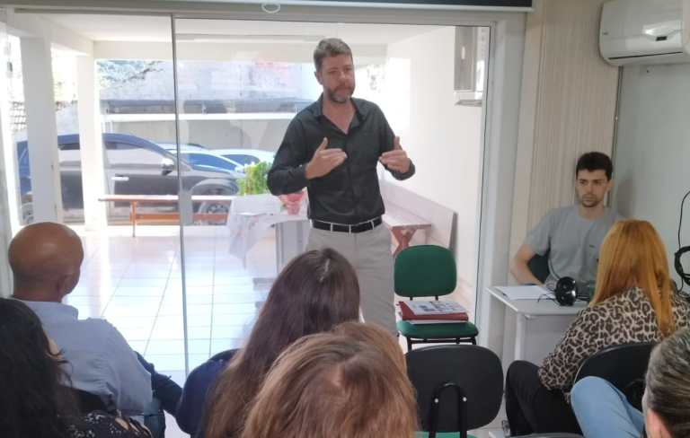  BAIXA NA EQUIPE: Mais uma saída no núcleo de Tomazini